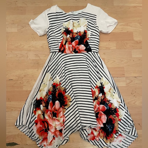 ATHROPOLOGIE COREY LYNN CALTER Verna Dress Sz 4 Petite Women White Floral Q10 - Picture 2 of 4